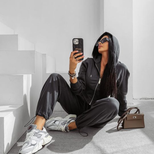 divatos női szett szürke