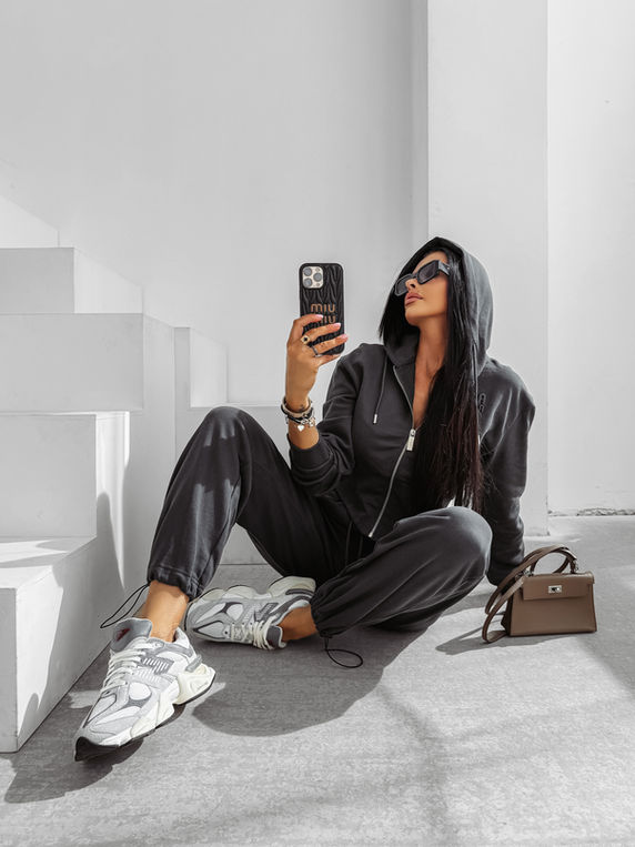 divatos női szett szürke